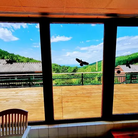 Hirschperle Maisonette Mit Terrasse & Hallenbad شقة *