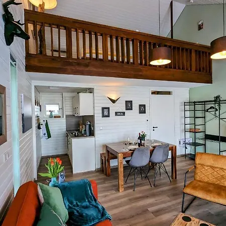 Hirschperle Maisonette Mit Terrasse & Hallenbad Daire
